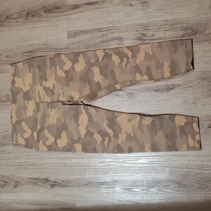 Lululemon Align High-Rise Crop 23" Heritage 365 Camo Beige Multi Size 10